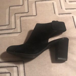 Adam Tucker shoes - size 10